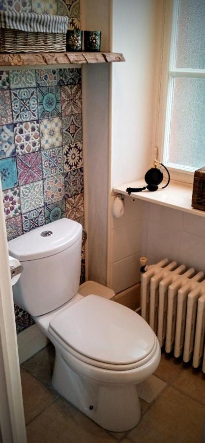 Le Bonnet De Nuit Bed & Breakfast Chalmoux ภายนอก รูปภาพ